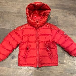 Kids Moncler Jacket-size 6. Good condition with a bit of wear and tear - photos